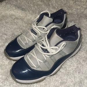 Jordan 11 Retro Low 'Georgetown' used